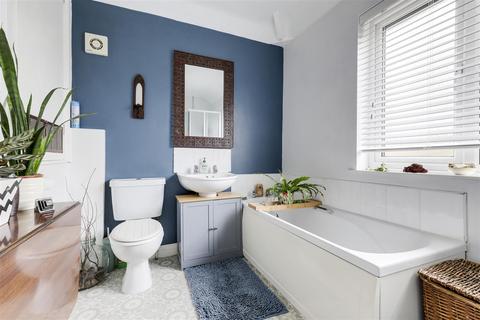 2 bedroom semi-detached house for sale, Surgeys Lane, Arnold NG5