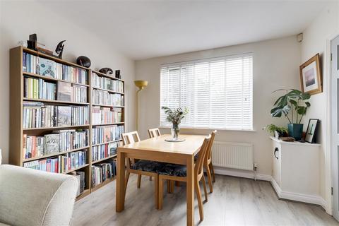 2 bedroom semi-detached house for sale, Surgeys Lane, Arnold NG5