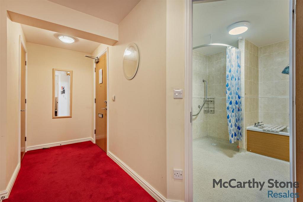 8675550-interior03-800.jpg