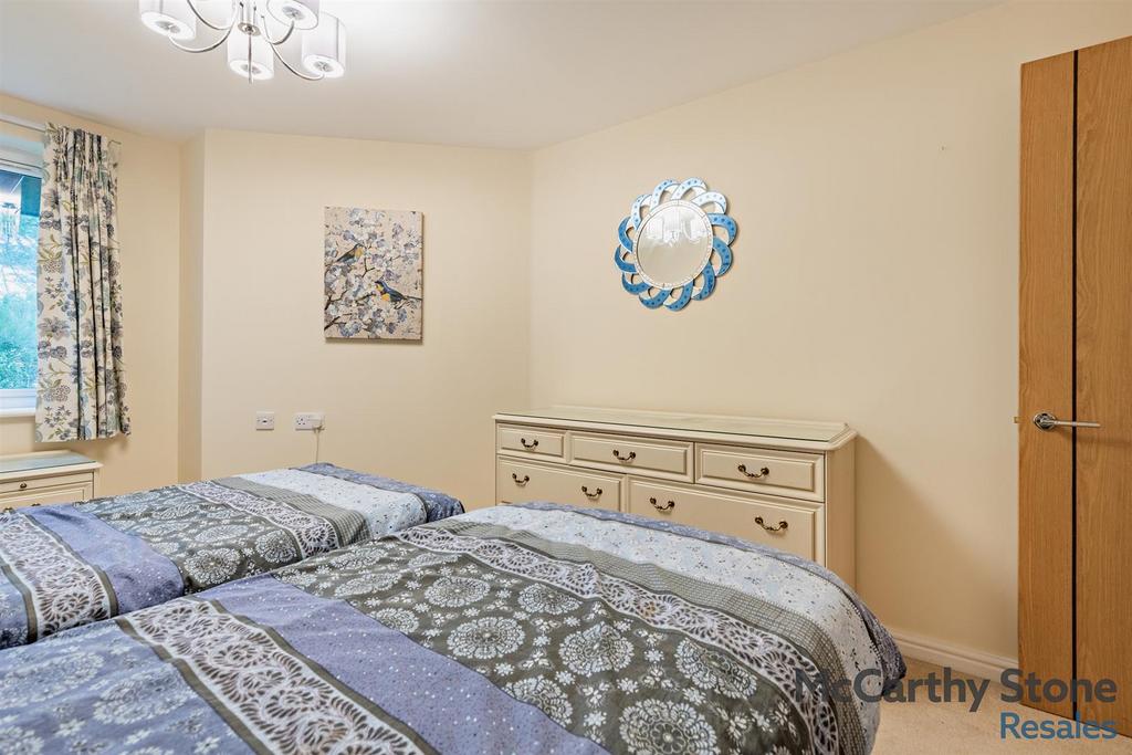 8675550-interior09-800.jpg