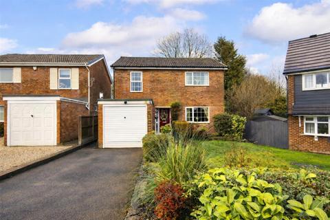 4 bedroom detached house for sale, Spode Close, Cheadle