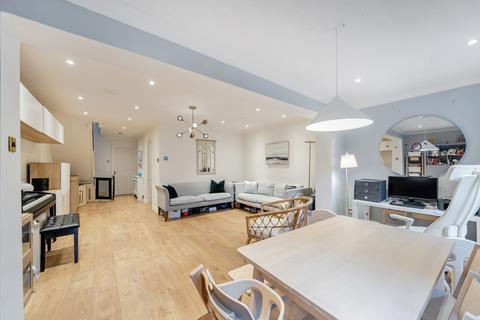 3 bedroom detached house for sale, Sandy Lane, Woking, GU22