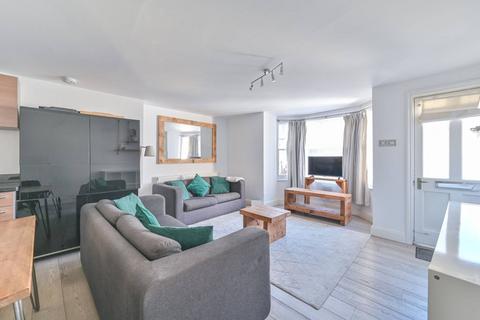 1 bedroom flat to rent, Bedford Road, Clapham Common North Side, London, SW4