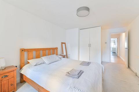 1 bedroom flat to rent, Bedford Road, Clapham Common North Side, London, SW4