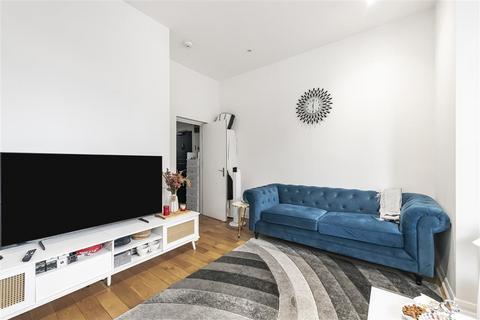 1 bedroom flat for sale, Curwen Road, W12
