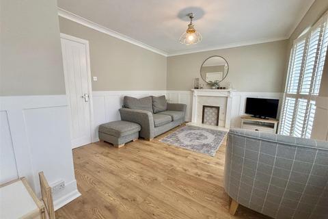 3 bedroom terraced house for sale, Douglas Close, Poole BH16