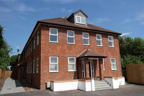undefined, Porters Wood, St Albans, Hertfordshire