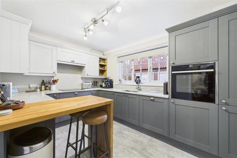 4 bedroom detached house for sale, Skayman Fields, Carlton-Le-Moorland, Lincoln