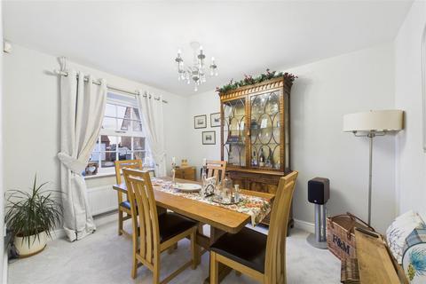 4 bedroom detached house for sale, Skayman Fields, Carlton-Le-Moorland, Lincoln