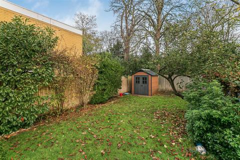 5 bedroom semi-detached house for sale, Barnfield Gardens, Kingston Upon Thames KT2