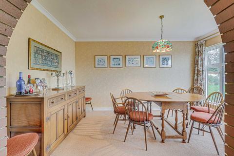 4 bedroom detached house for sale, Granville Close, Benfleet, SS7