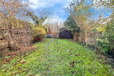 3 bedroom semi-detached house for sale, St. Michaels Road, Aldershot, Hampshire