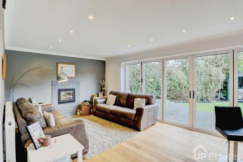 4 bedroom detached house for sale, Cotton Mews, Earl Shilton, Leicestershire