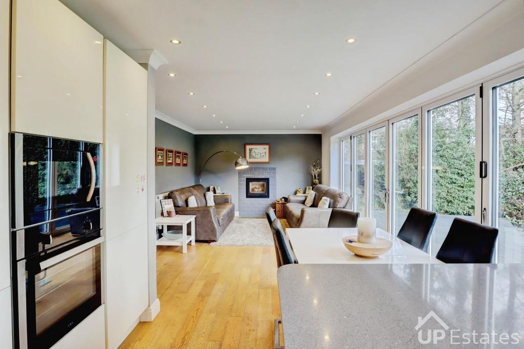Kitchen/ Diner