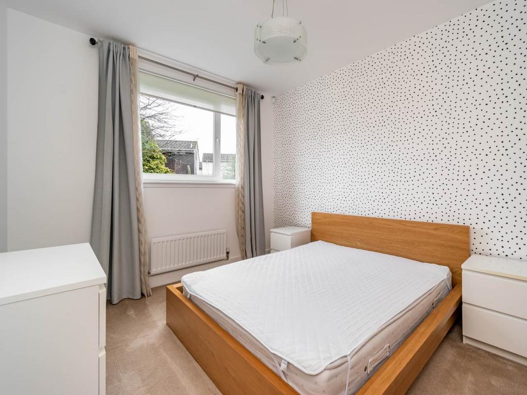 Bed 1 23