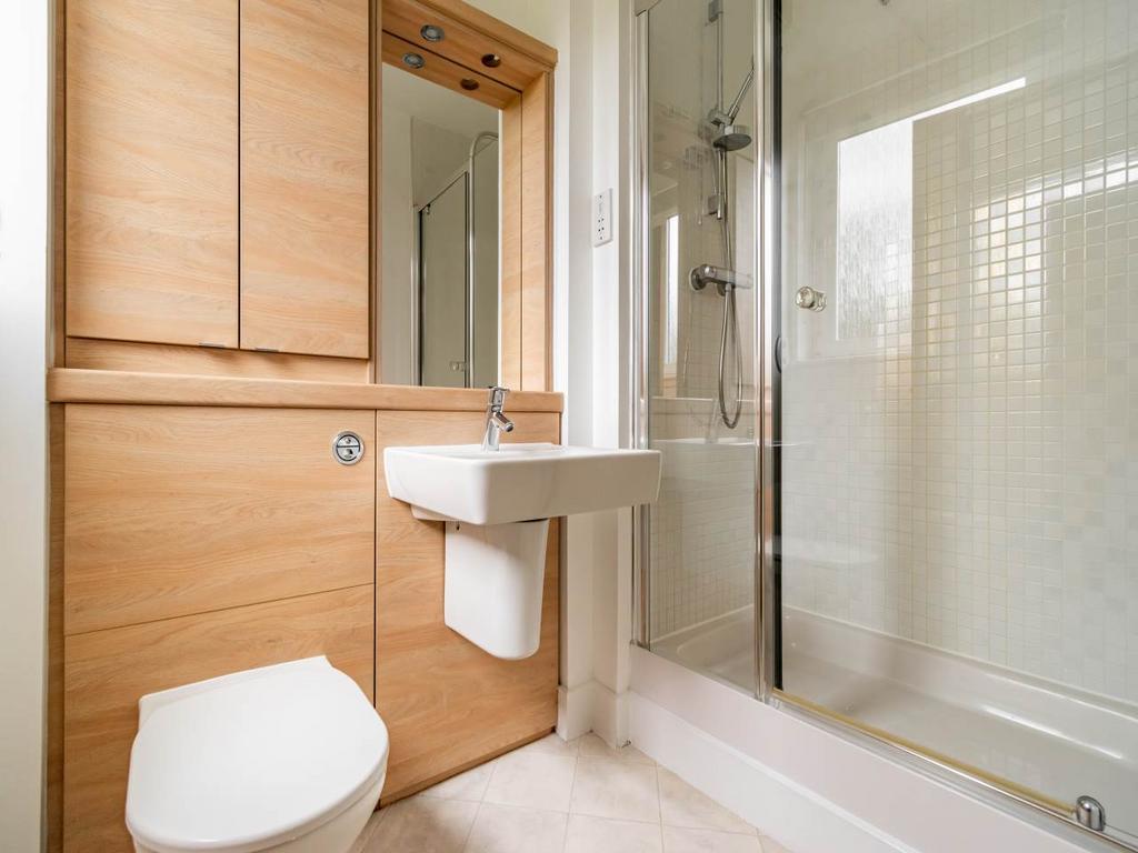Bathroom 1 23