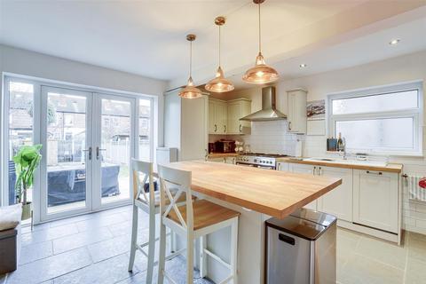 undefined, Henry Road, Nottingham NG9