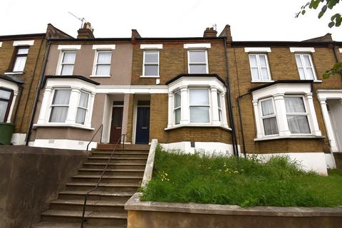 3 bedroom terraced house for sale, Dallin Road, Shooters Hill
