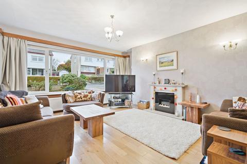 undefined, Kippen Drive, Busby, G76