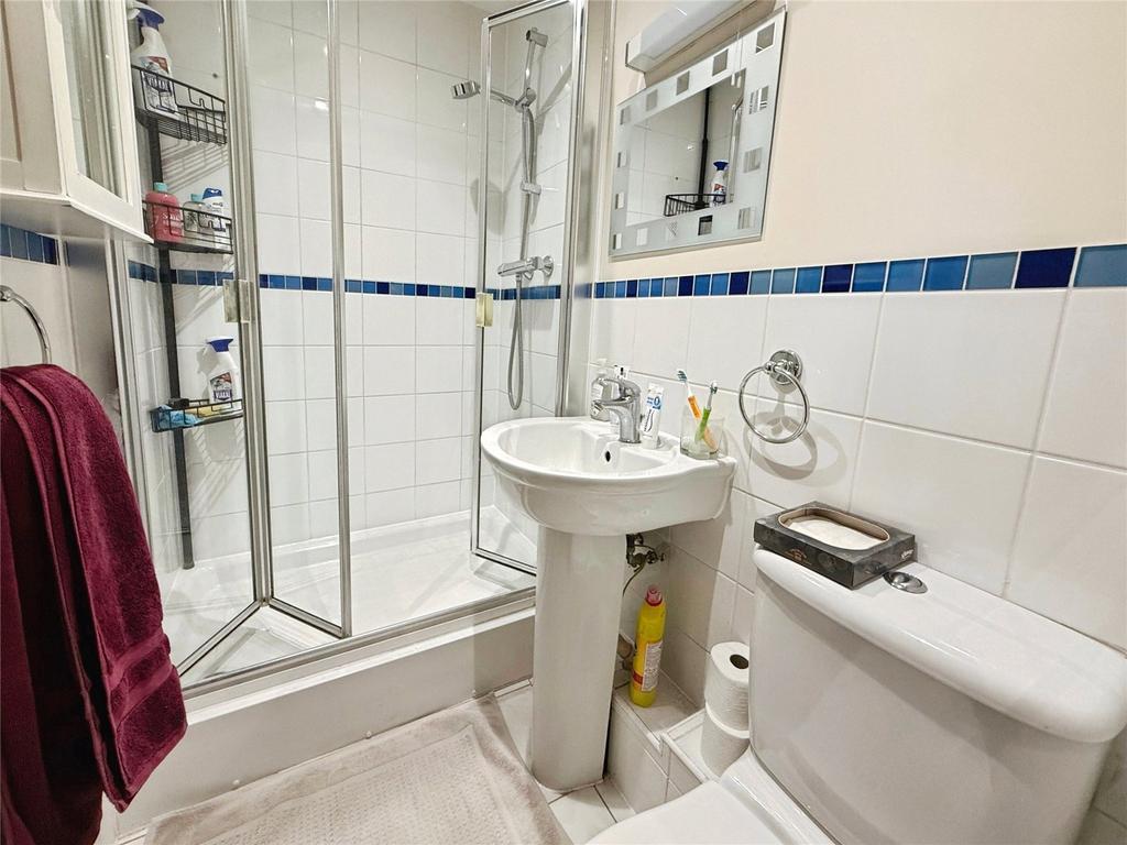 Ensuite