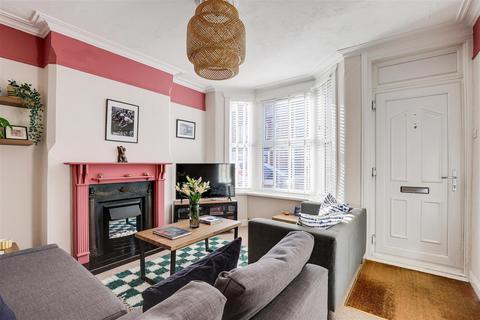 2 bedroom end of terrace house for sale, Matlock Street, Netherfield NG4