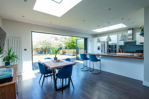 4 bedroom semi-detached house for sale, Crofton Road, Orpington BR6