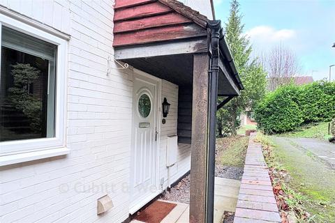 2 bedroom end of terrace house for sale, Aveling Close, Purley, Surrey