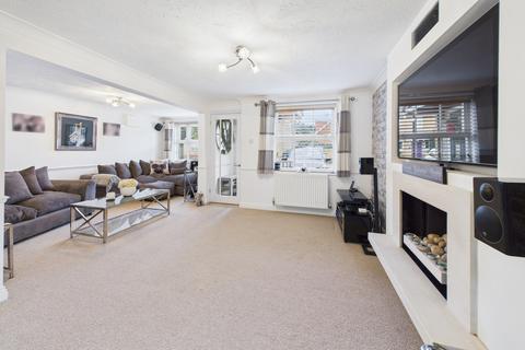 undefined, Hadland Close, Bovingdon Hemel Hempstead, HP3