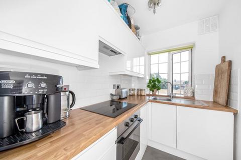 2 bedroom apartment for sale, Crown Point, Crystal Palace, London, SE19