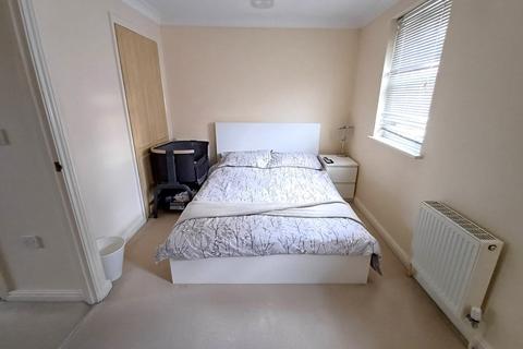 2 bedroom terraced house to rent, Falcon Close, Herne Bay, Kent, CT6