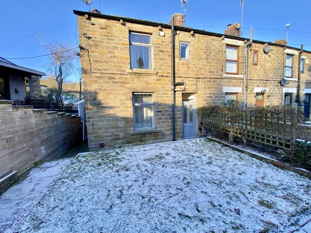 Bramleys Estate Agents - The Combs - Mirfield (22)