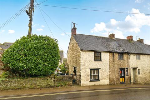 2 bedroom terraced house for sale, Bristol Street, Malmesbury
