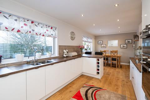 undefined, 5 Sibbalds Brae, Bathgate, EH482DU