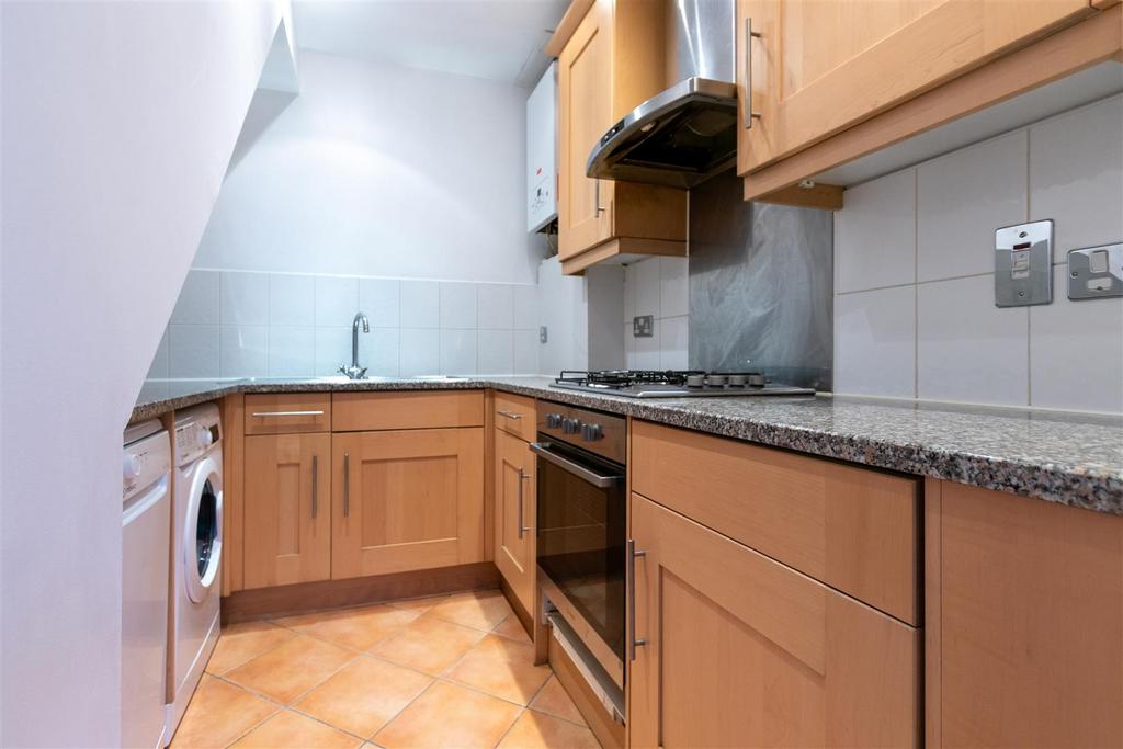 Kitchen (1 of 1)-2.jpg