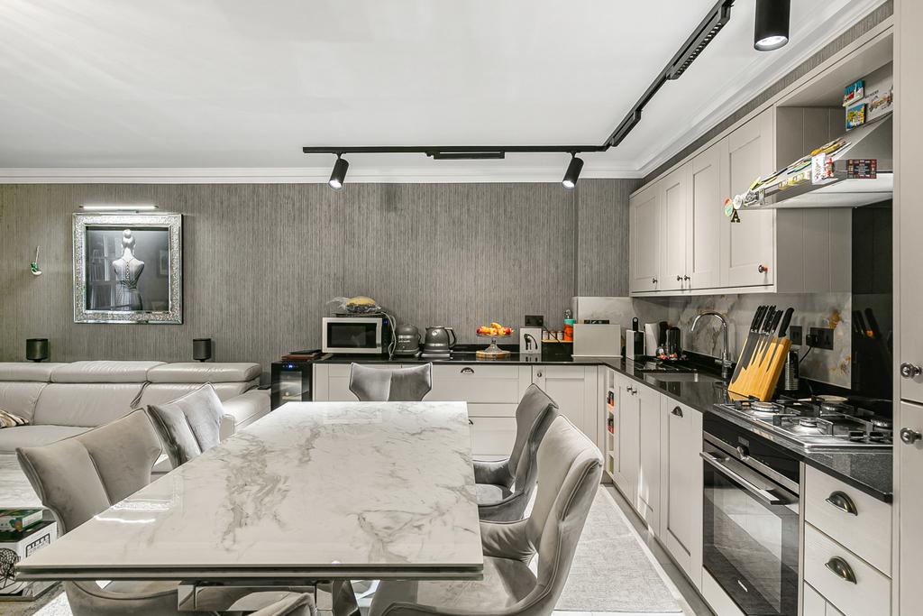 Reception/Kitchen