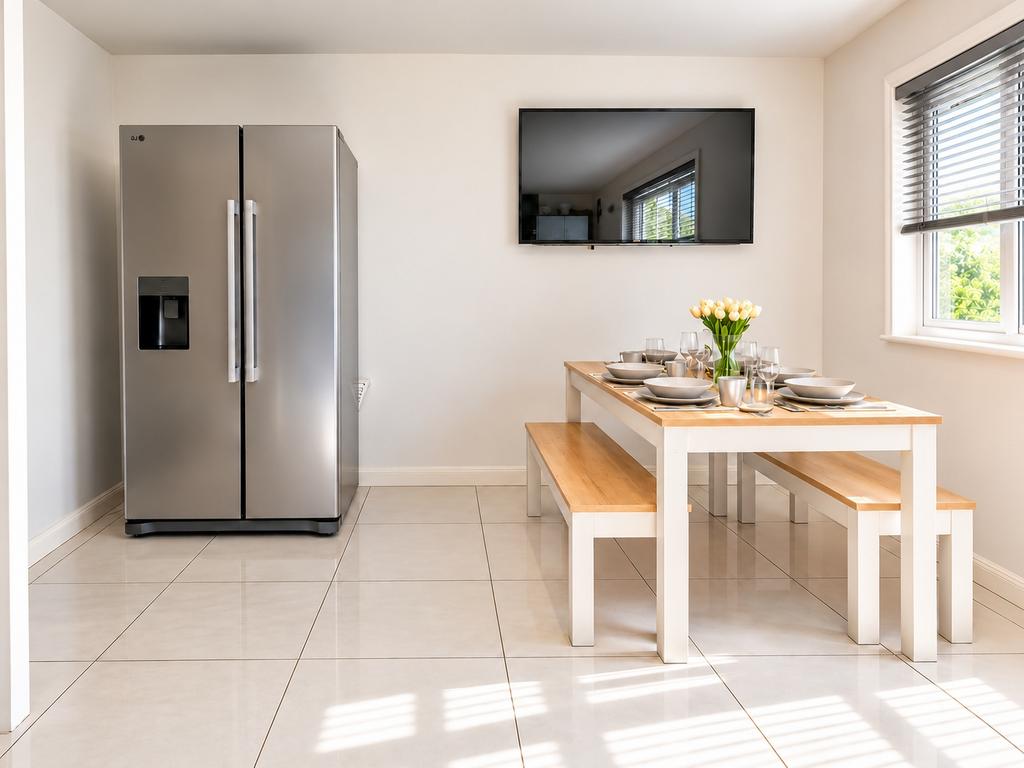 House in Nottingham - View 2