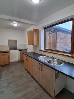 2 bedroom semi-detached house to rent, Peterlee SR8