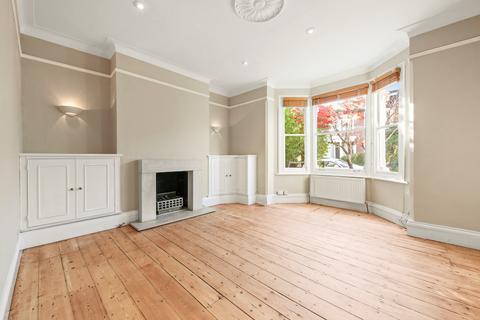 3 bedroom apartment to rent, Tivoli Road, Crouch End, London N8