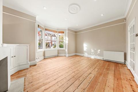 3 bedroom apartment to rent, Tivoli Road, Crouch End, London N8
