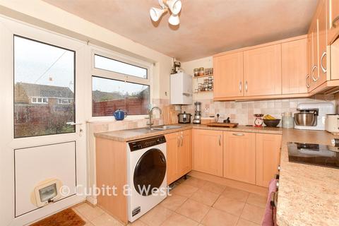 2 bedroom terraced house for sale, Beech Road, Horsham RH12