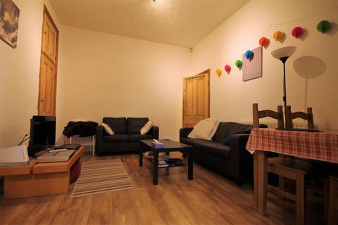 undefined, Ancrum Street, Spital Tongues