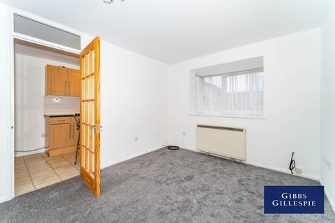1 bedroom flat to rent, Makepeace Road, Northolt, UB5