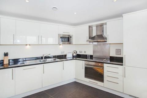 2 bedroom flat to rent, Drayton Park, London N5