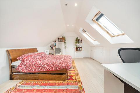 2 bedroom flat for sale, Anson Road, London N7