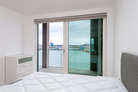 1 bedroom flat to rent, Chatham Waters, South House, Gillingham Gate Road, Gillingham, ME4