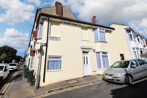 2 bedroom semi-detached house to rent, Popes Folly, Brighton, BN2