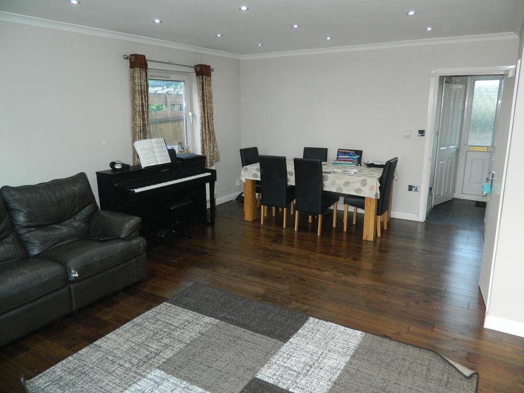 Lounge/diner
