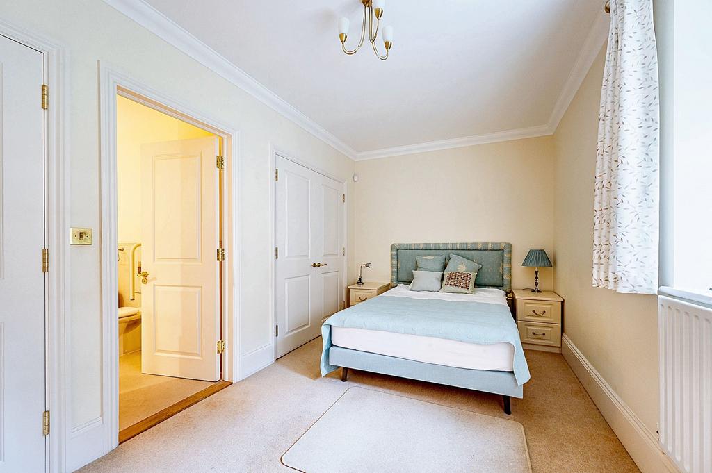 Bed 1