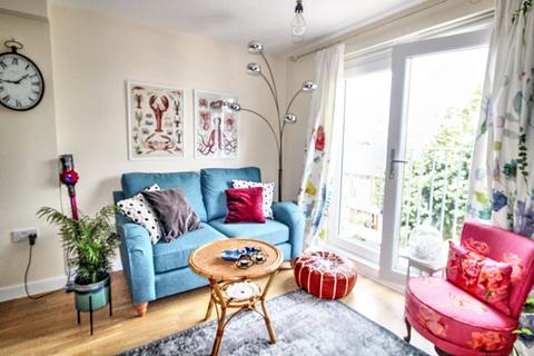 1 bedroom apartment for sale, St. Leonards Road, Southdown Heights, BN21
