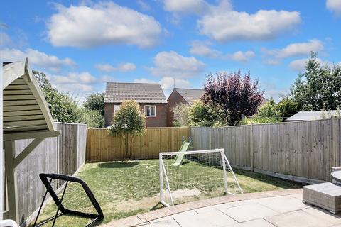3 bedroom detached house for sale, Cuckmere Drive, Stone Cross, BN24